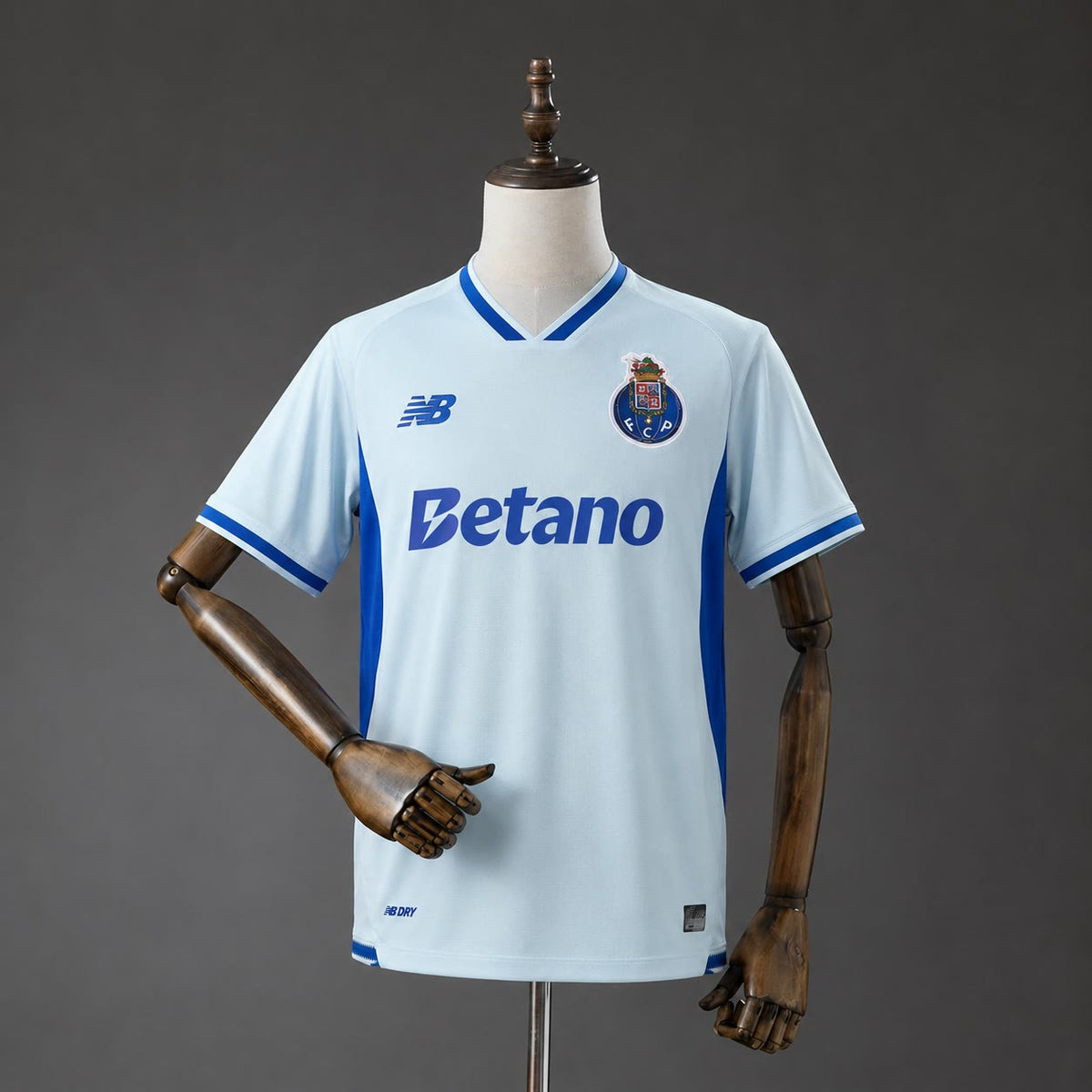 Porto 26/27 III