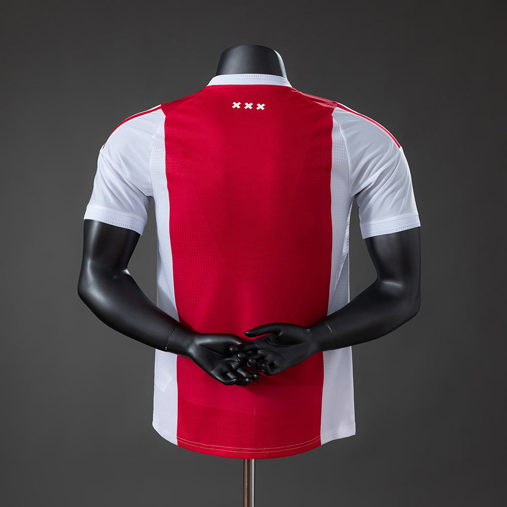 Ajax 26/27 Player Version