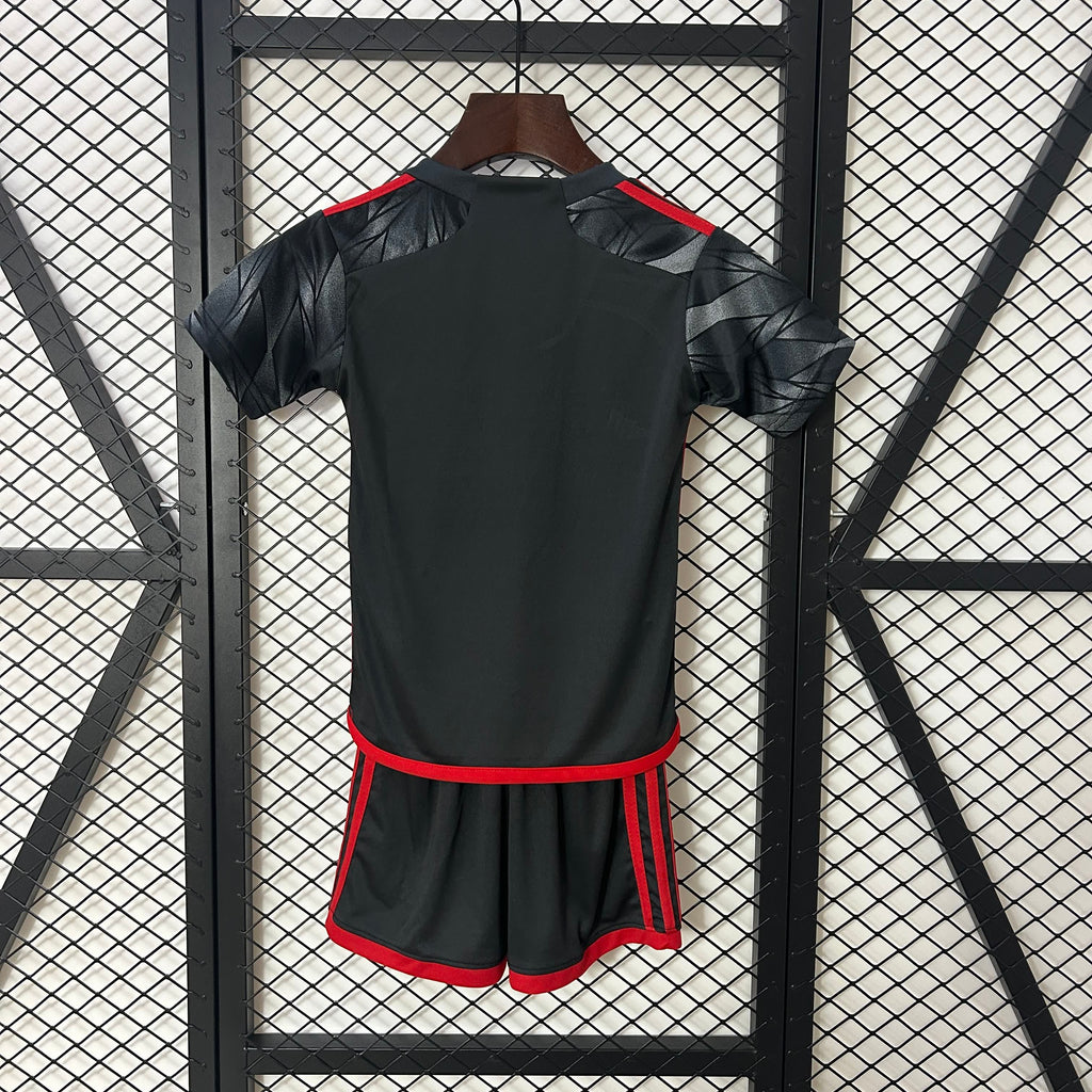 24/25 kids Flamengo III